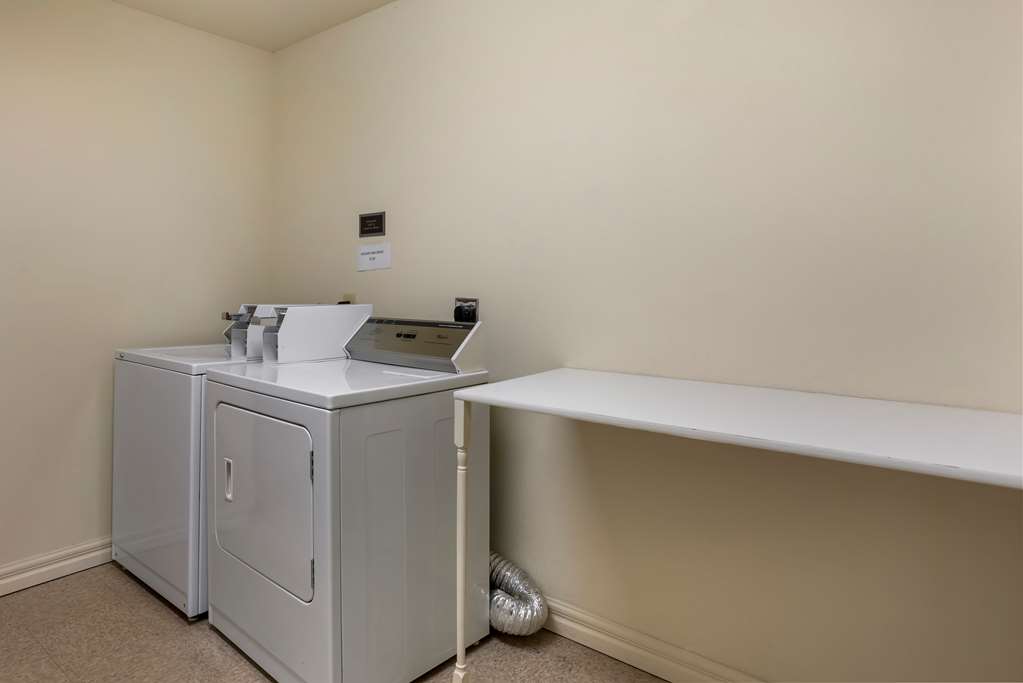 Best Western Plus Capital Inn - photo 9