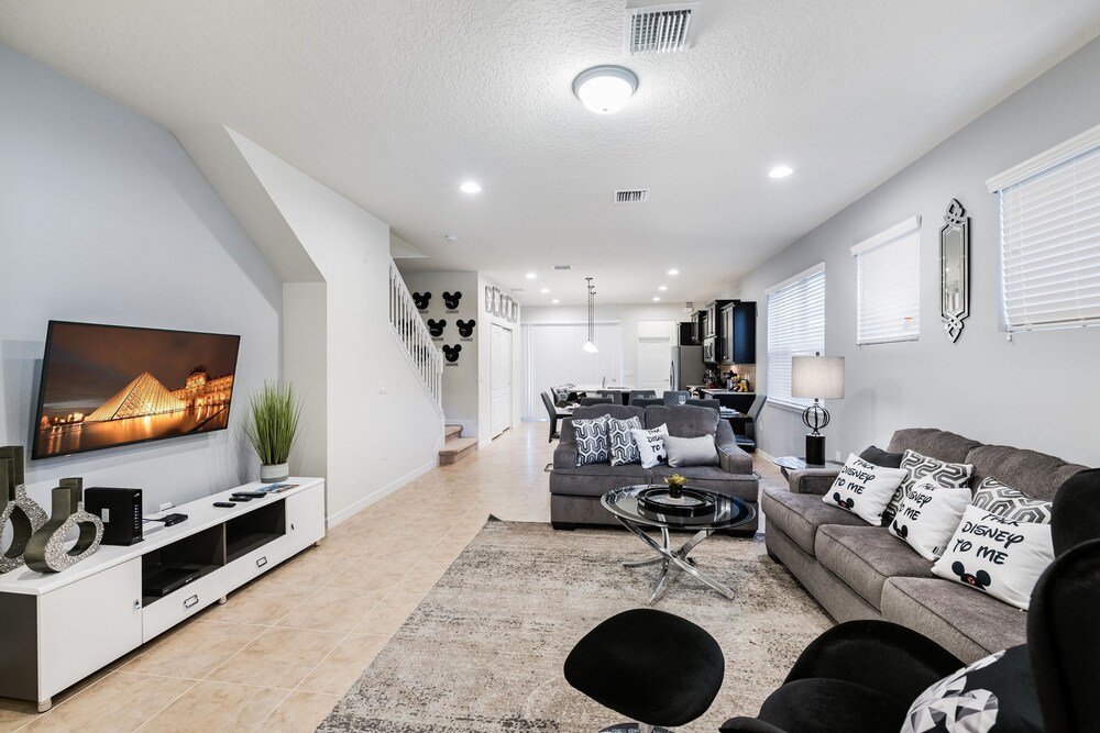 5 Bedrooms55 Bathroomswindsor Westside 1836Gd - photo 20