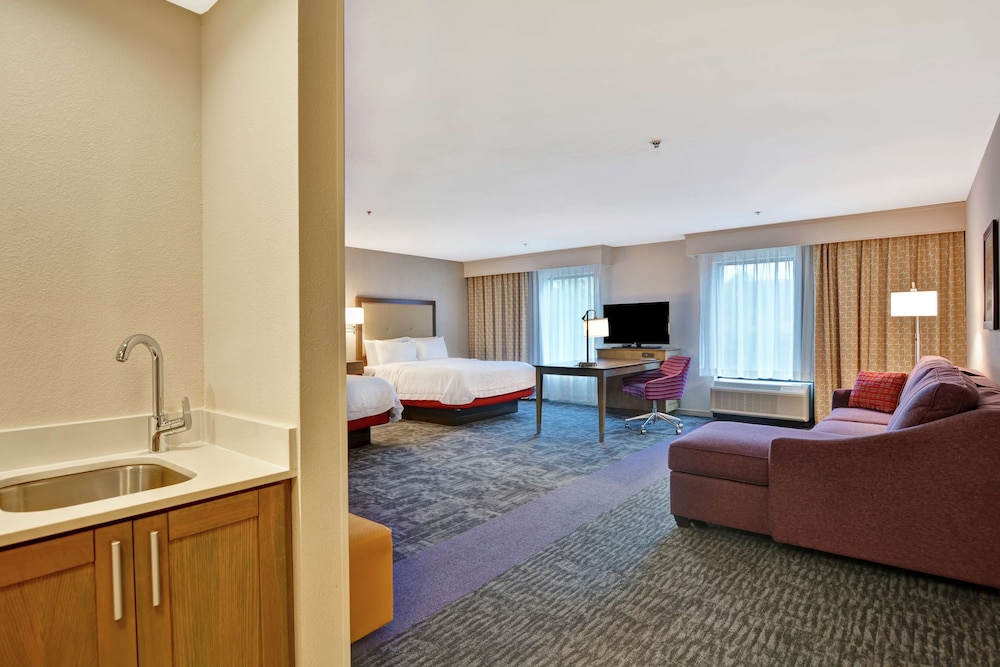 Hampton Inn & Suites Ashland - photo 18