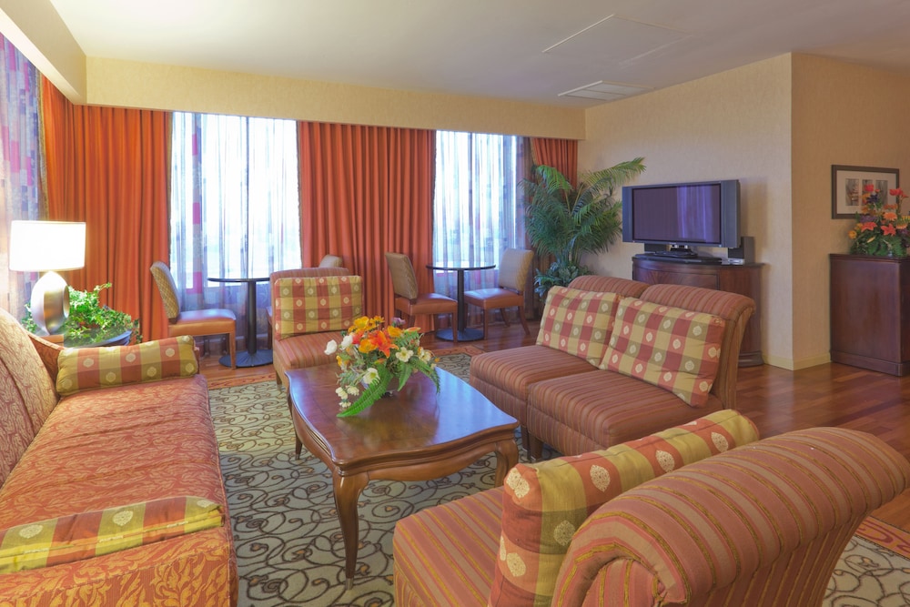 Holiday Inn Sacramento Downtown Arena by IHG - photo 8