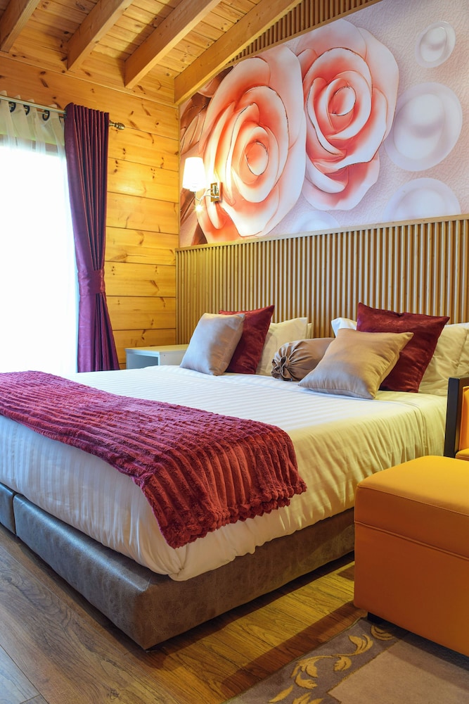 Ridge Cabin Resort in Limuru, Kenya