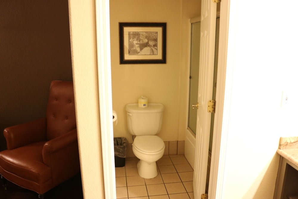 Historian Inn - photo 30