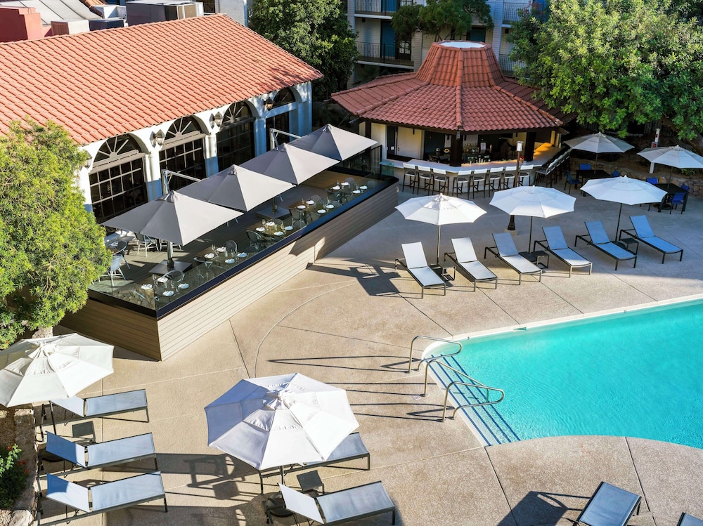 Embassy Suites by Hilton Scottsdale Resort - photo 34