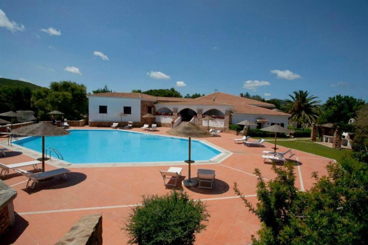Villa Antonina — 4-Star Luxury Hotel in Golfo Aranci, Italy
