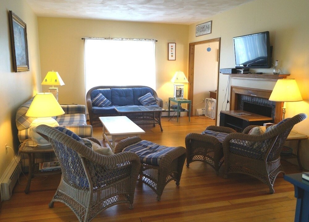 Short Sands View Y770 G Brought to you by GetAway Vacations — 4-Star Luxury Hotel in York Beach, United States