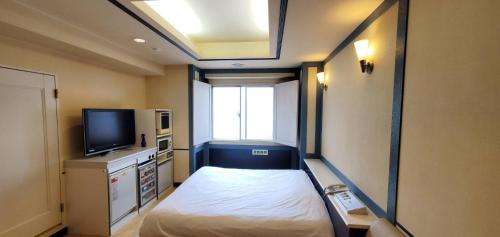 Hotel GOLF Tsunashima in Yokohama, Japan