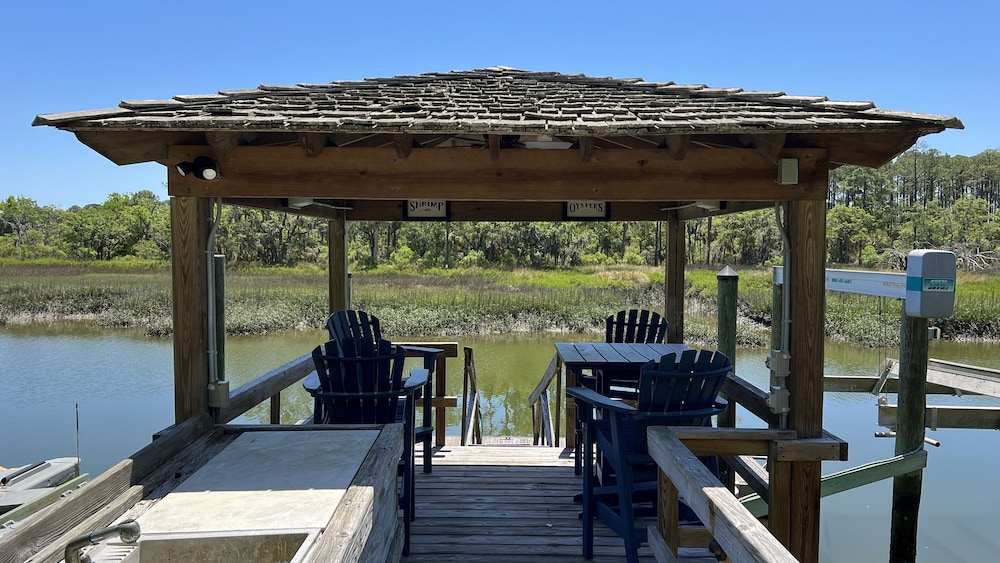 8 North Calibogue Cay Rd at The Sea Pines Resort - photo 31