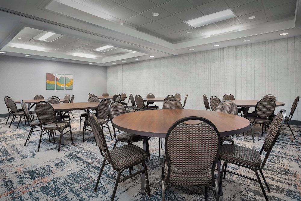 Homewood Suites by Hilton Cleveland Solon - photo 33