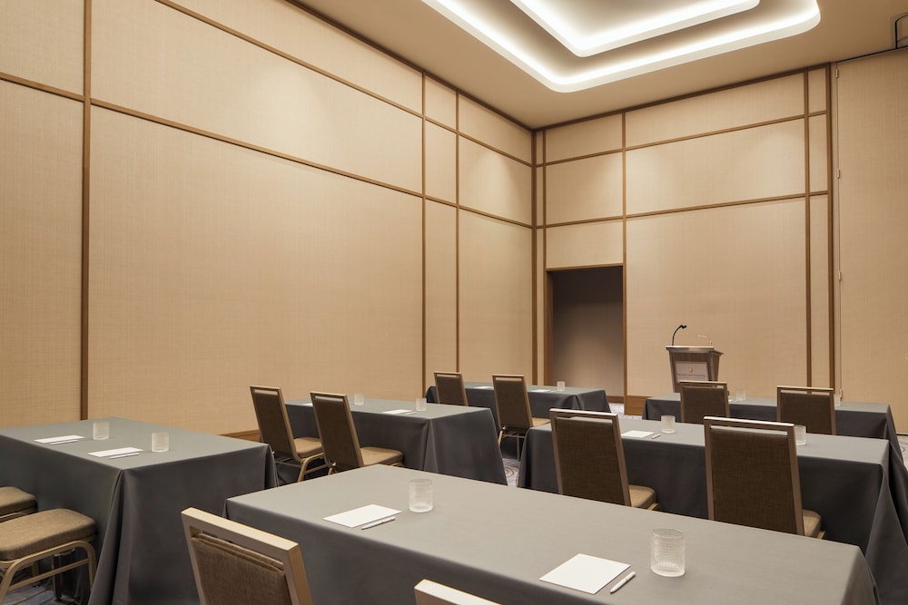 Intercontinental Hotels Seattle Bellevue By IHG - photo 63