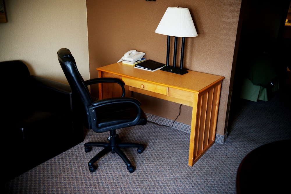 Best Western Helena Capitol Hotel - photo 39