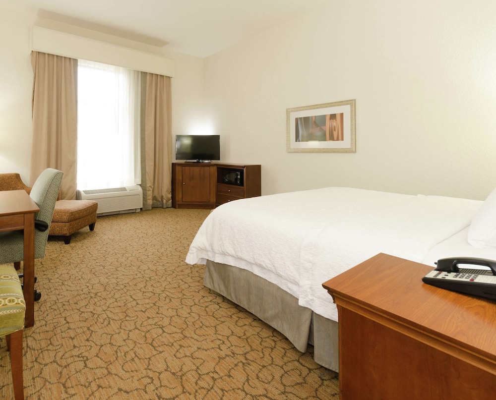 Hampton Inn Hickory - photo 10