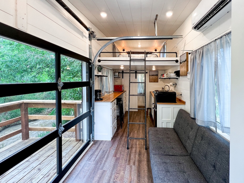 Cedar Creek Lodging & RV Park - photo 40