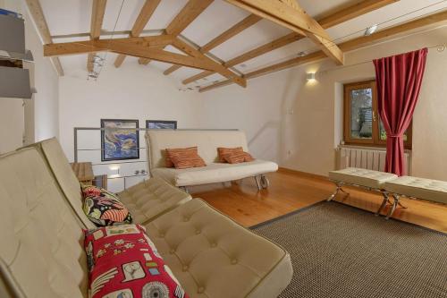 Villa Emili — 5-Star Luxury Hotel in Medulin, Croatia