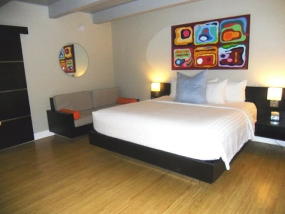 Hotel Current - photo 17