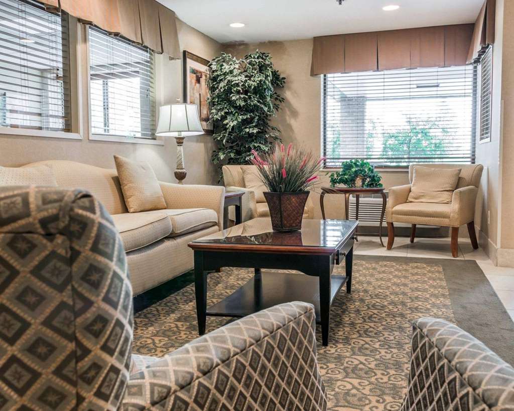 Comfort Inn Utica - photo 4