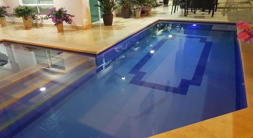 Apartahotel Palmagua — 4-Star Luxury Hotel in Barranquilla, Colombia