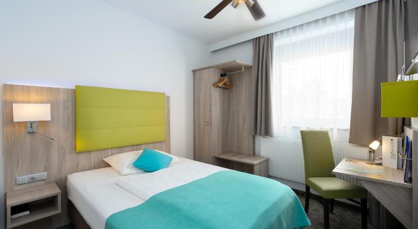 Strebersdorferhof - last minute hotel in Vienna