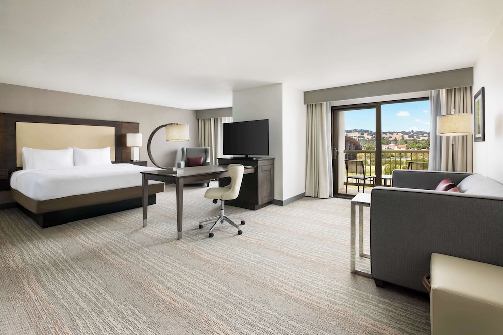 Hampton Inn & Suites Napa - photo 6