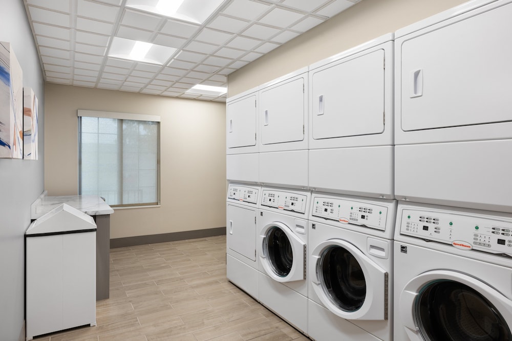Candlewood Suites Sioux Falls by IHG - photo 28