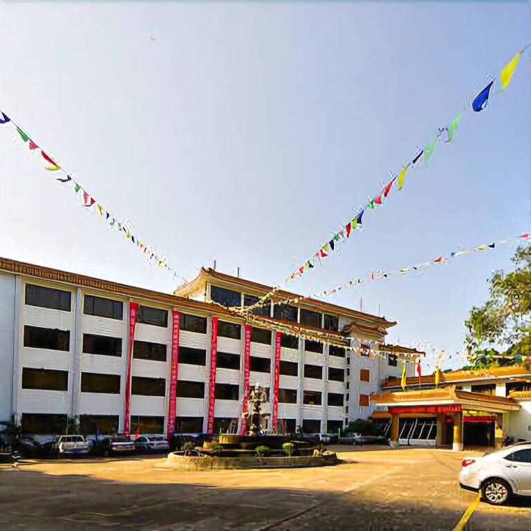 Songtao Hotel — hotel in Zhaoqing