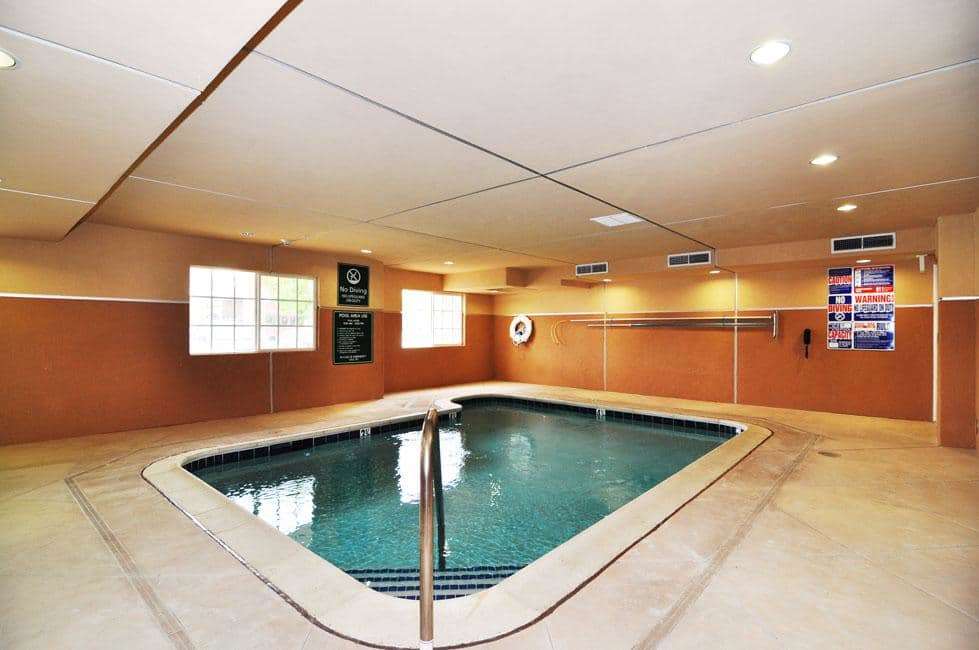 La Quinta Inn & Suites by Wyndham Moreno Valley - photo 9