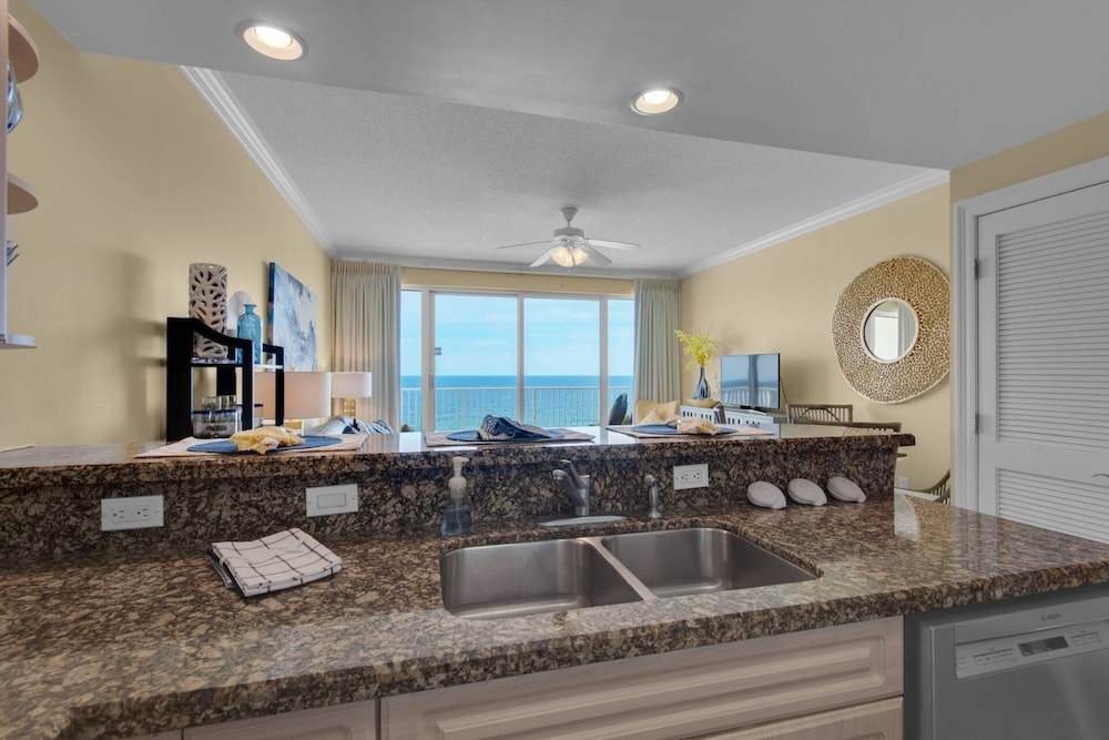 Boardwalk Beach Resort Unit 905 - photo 12