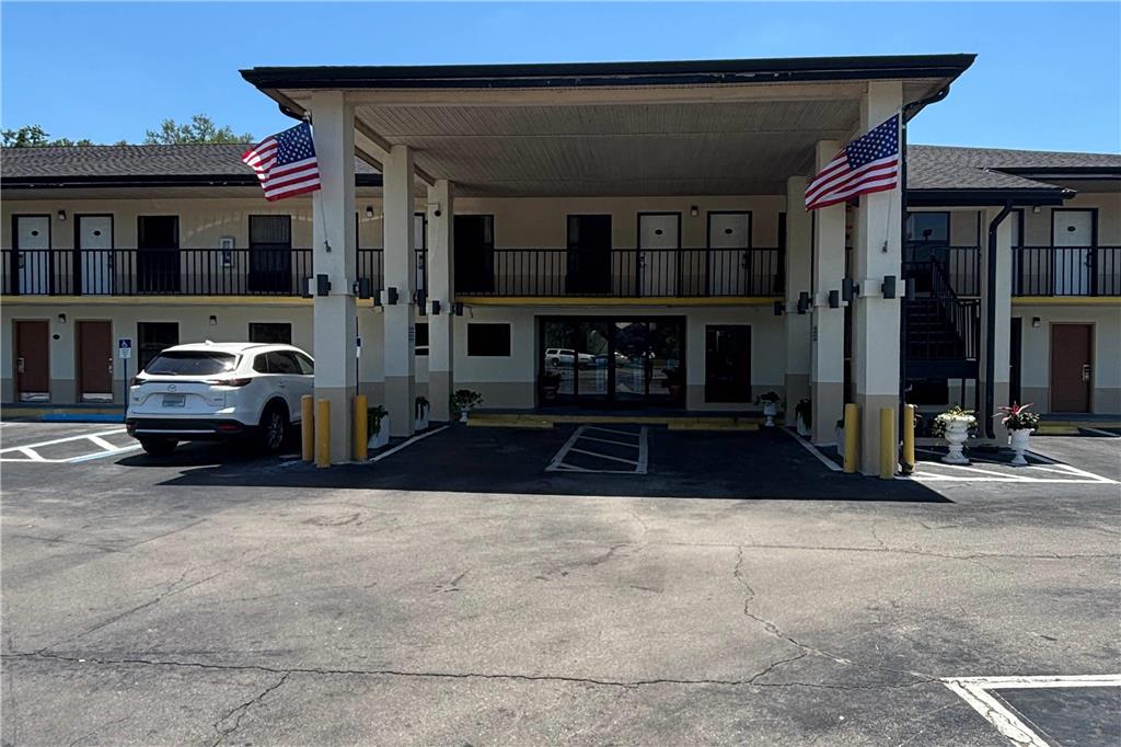 Alachua Inn - photo 2
