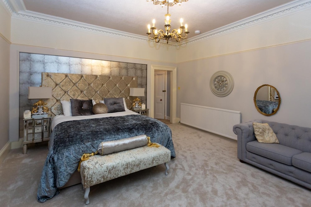 Trinity Boutique B&B — 4-Star Luxury Hotel in Peterhead, United Kingdom