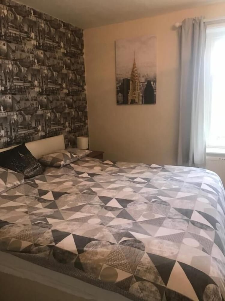 The Penruddocke Arms Dinton in Salisbury, United Kingdom