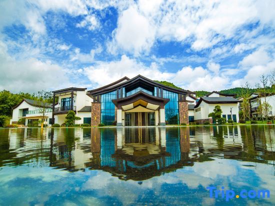 Ningbo Narada Dongqian Lake Resort Ningbo in Ningbo, People's Republic of China