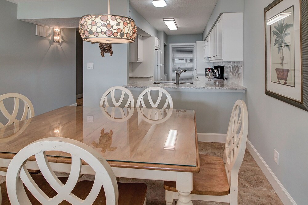 Shorewood 203 - photo 6