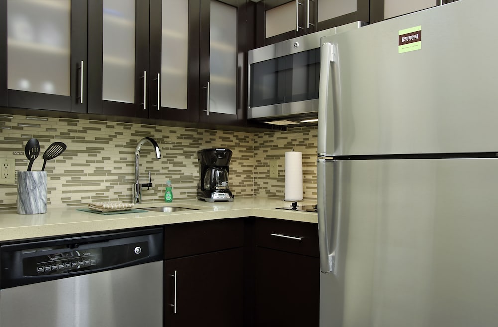 Staybridge Suites Houston Medical Center - photo 7