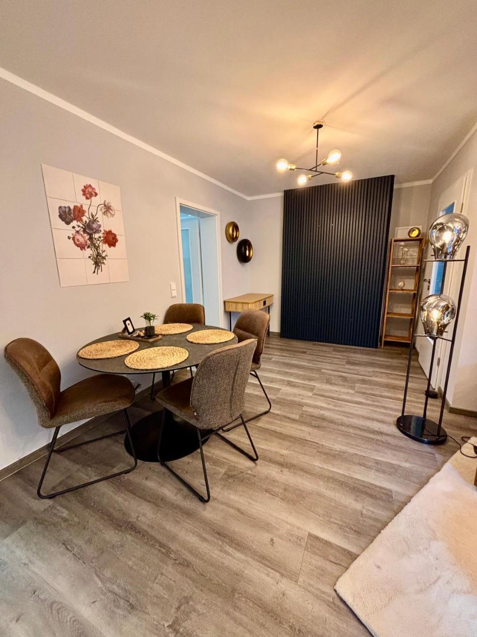 Stilvolle Einliegerwohnung Mit Boxspringbett — Babenhausen — photo 5