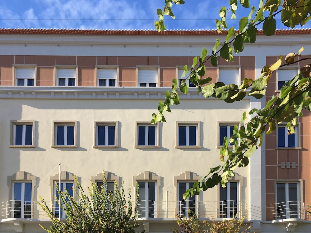 Casa 92 Lugares de Castraleuca — 4-Star Luxury Hotel in Castelo Branco, Portugal