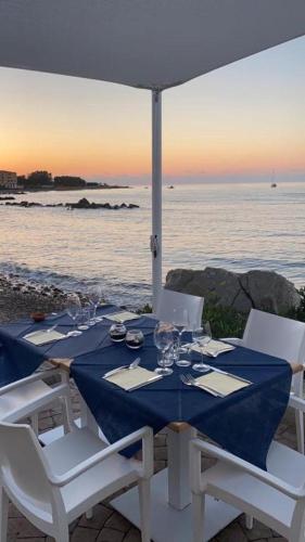 Stanza Del Pescatore Casa Rustica Sul Lungomare — Caronia — photo 3