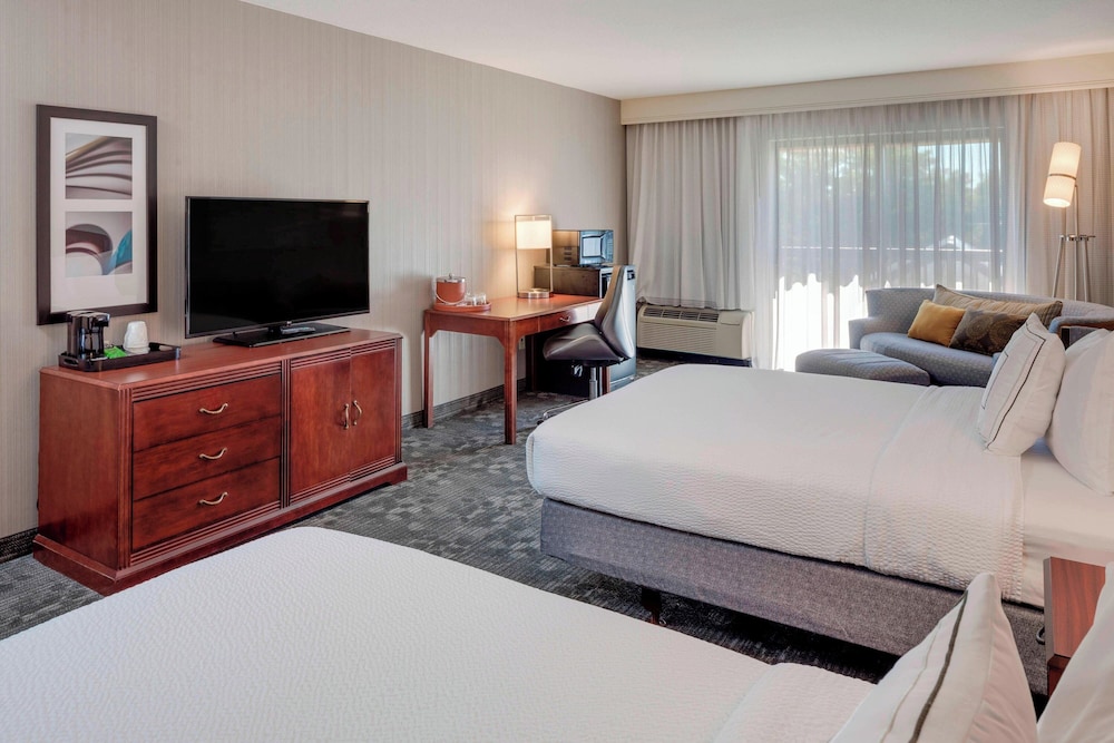 Courtyard by Marriott Cranbury South Brunswick - photo 7