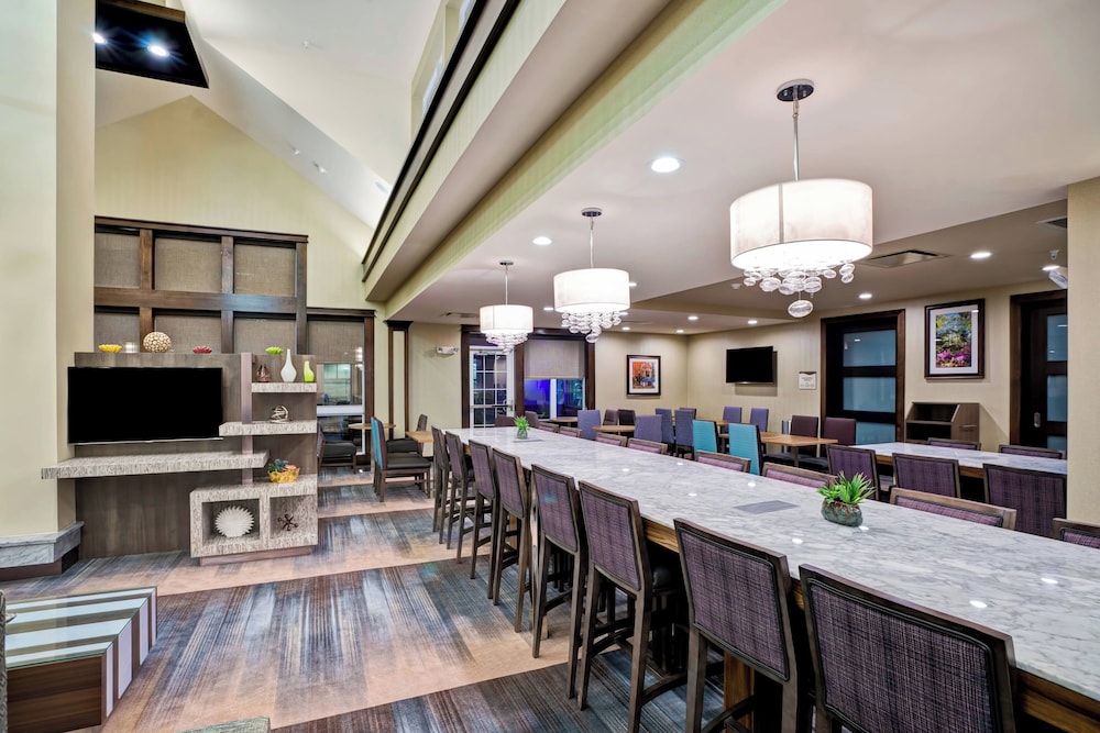 Residence Inn Hamilton - photo 21