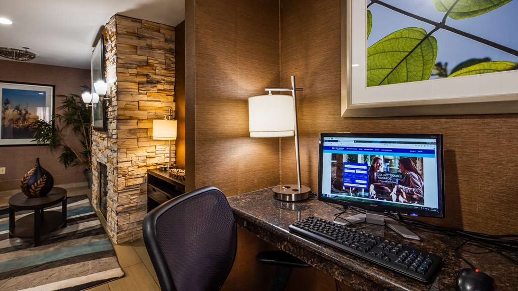Best Western Brentwood Inn - photo 14