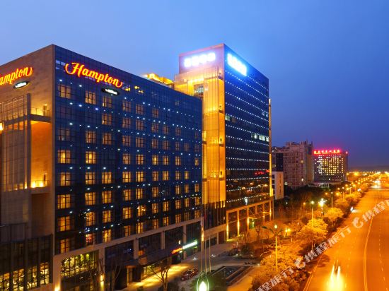 Hampton by Hilton Suining Hedong New District in Suining, People's Republic of China