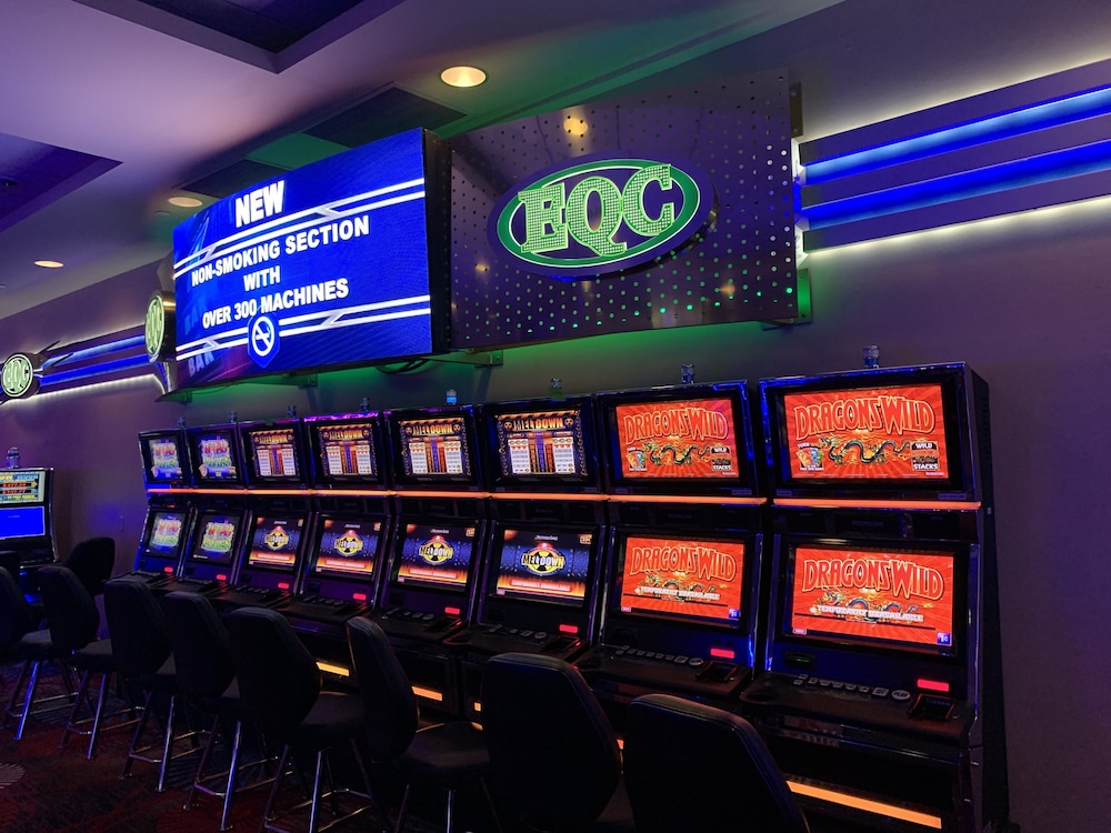 Emerald Queen Hotel & Casino Fife - photo 33