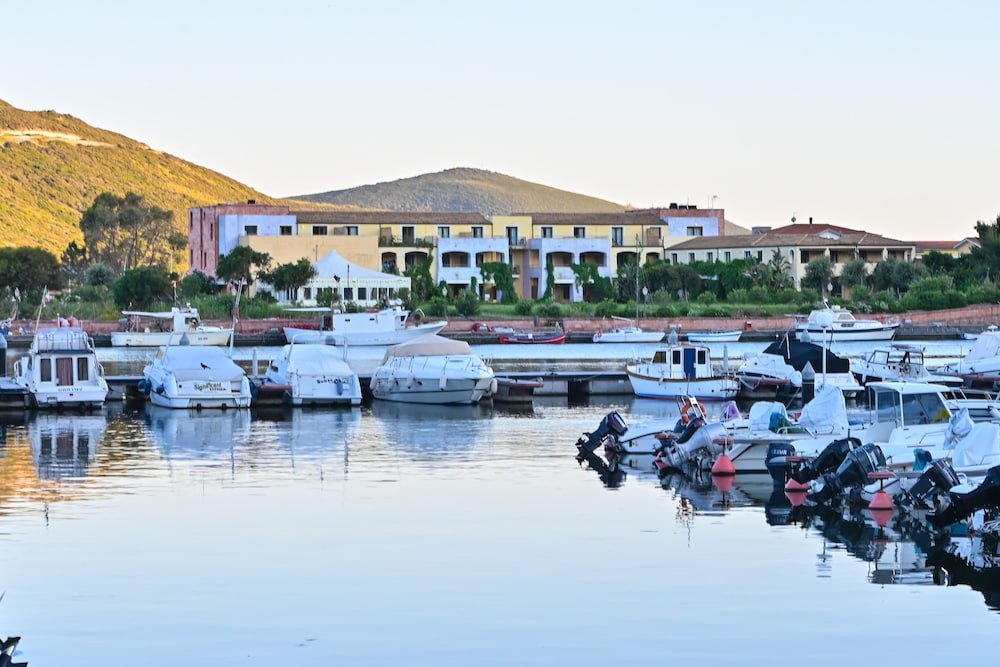 Hotel Baja Romantica - carbon neutral hotel in Bosa
