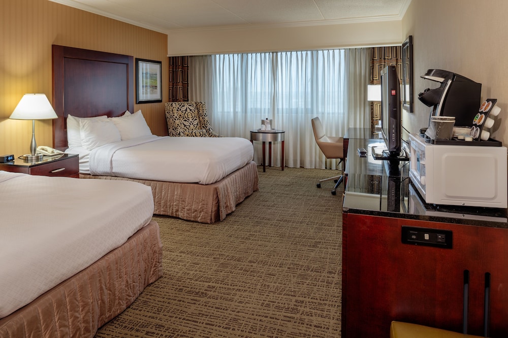 Crowne Plaza St. Louis Airport by IHG - photo 16