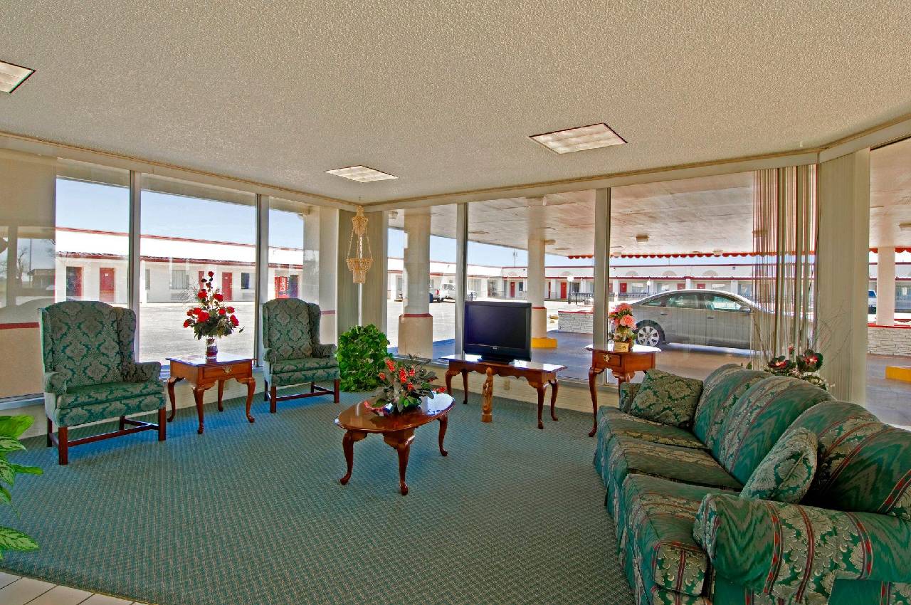 Americas Best Value Inn Altus - photo 13