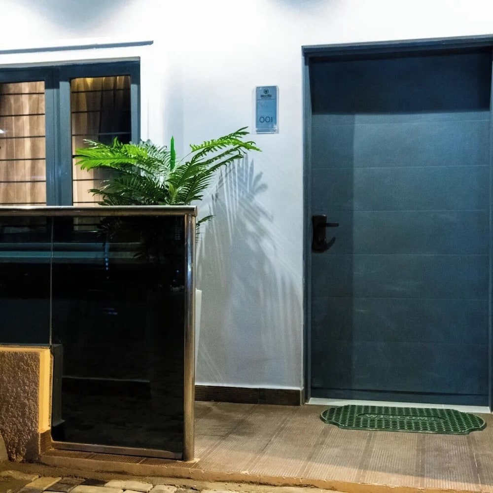 99 Mozilla Apartments And Suites — 4-Star Luxury Hotel in Abuja, Nigeria