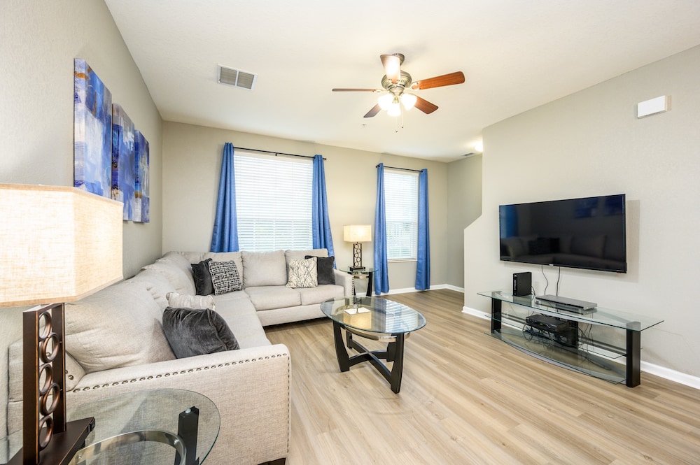 Vista Cay Resort Direct Townhomes by Millennium Management - photo 187