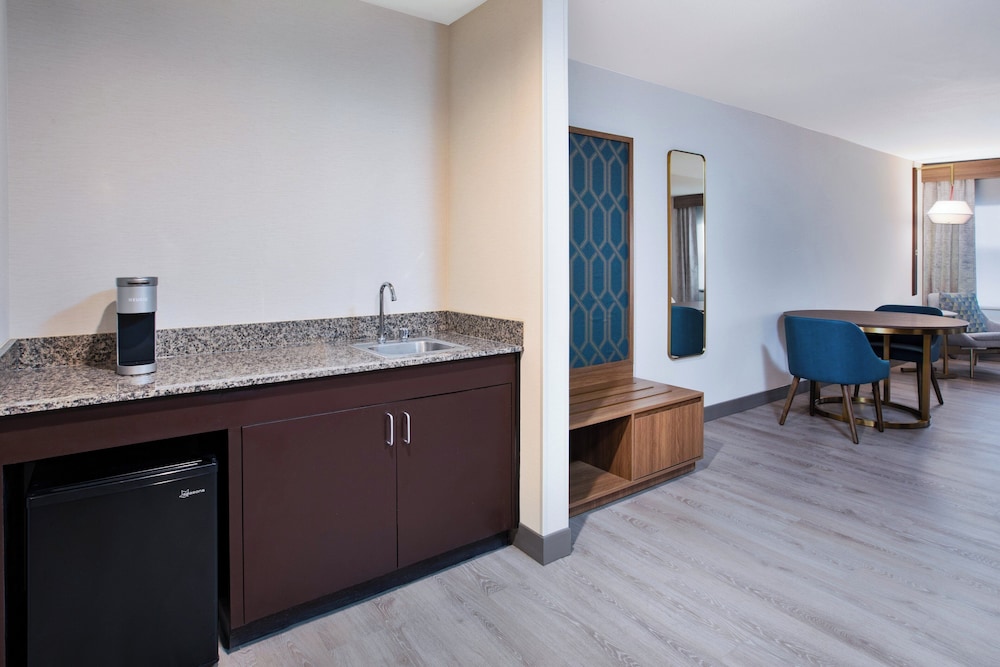 Holiday Inn Ontario Airport by IHG - photo 16