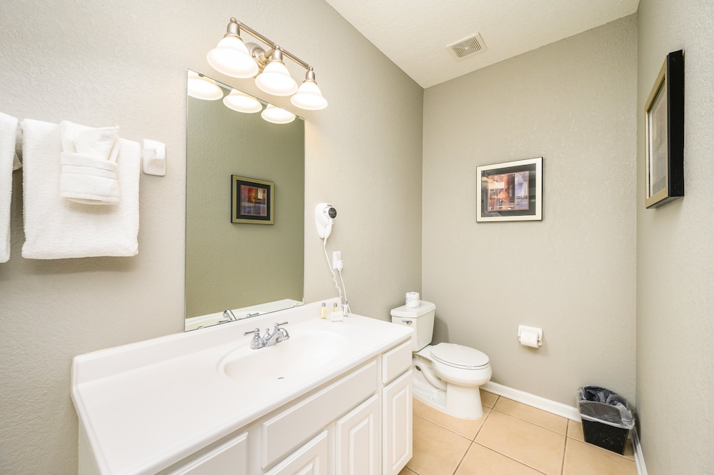 Vista Cay Resort Direct Townhomes by Millennium Management - photo 231