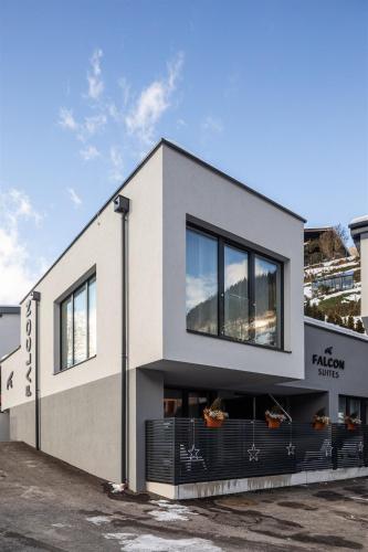 Falcon Suites Zell am See — 4-Star Luxury Hotel in Zell Am See, Austria