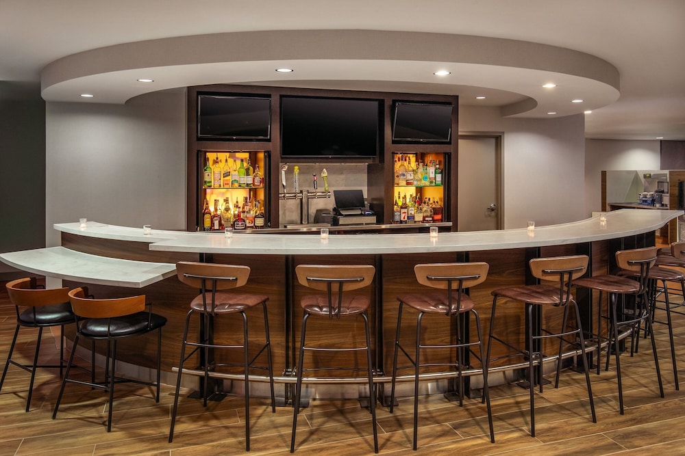 Courtyard by Marriott Boston Marlborough - photo 35