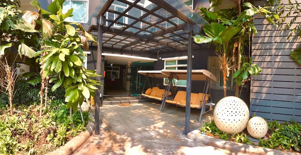 Huern Che Ta One — hotel in Phrae